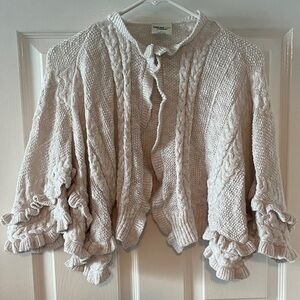 Gorgeous Knit Ruffle Batwing Cream Cable Knit Sweater Cardigan